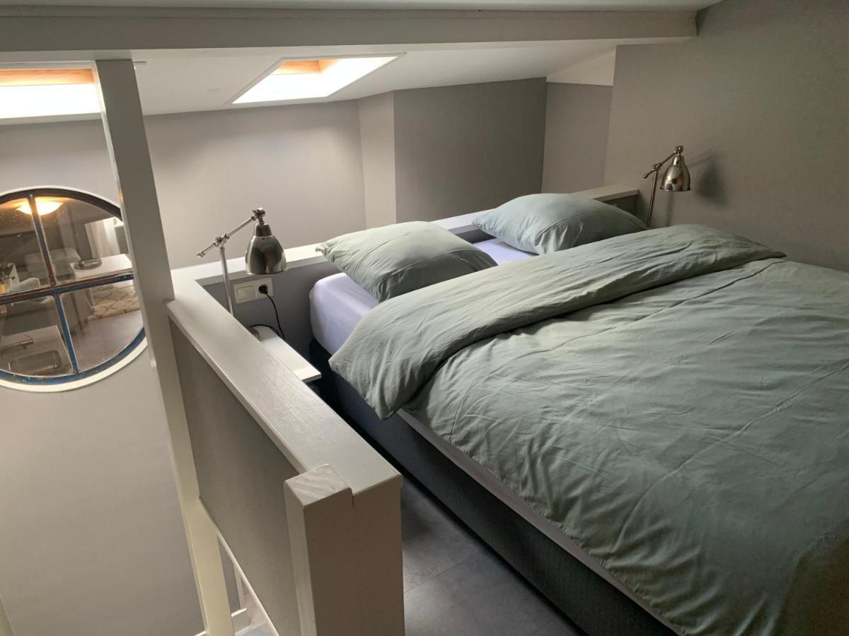 Op Zestien Apartment Hippolytushoef Ngoại thất bức ảnh